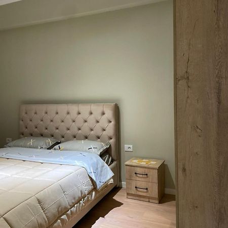 Villa Vsv:Second Flat+Parking Kamez Екстериор снимка