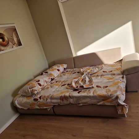 Villa Vsv:Second Flat+Parking Kamez Екстериор снимка
