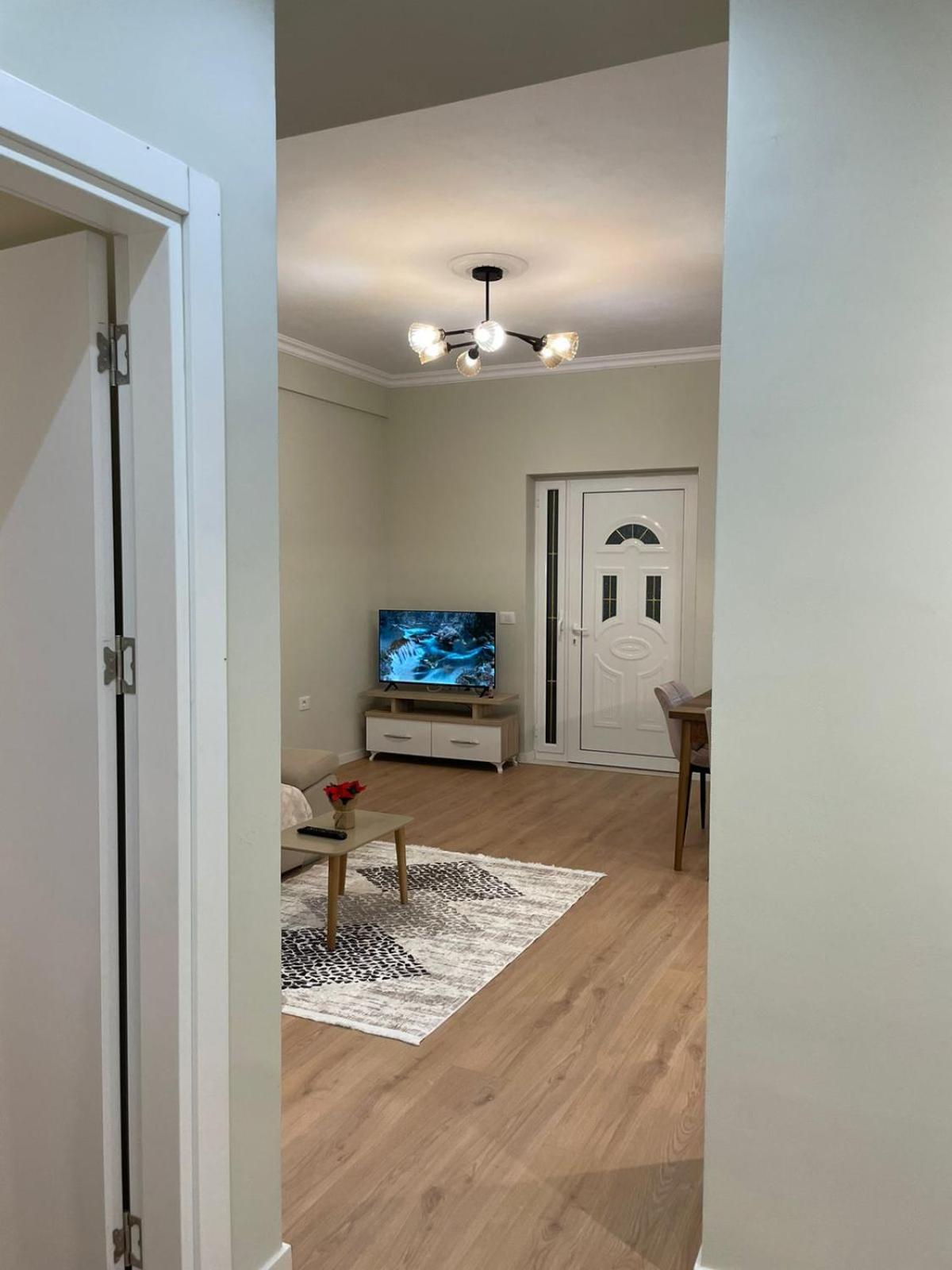 Villa Vsv:Second Flat+Parking Kamez Екстериор снимка