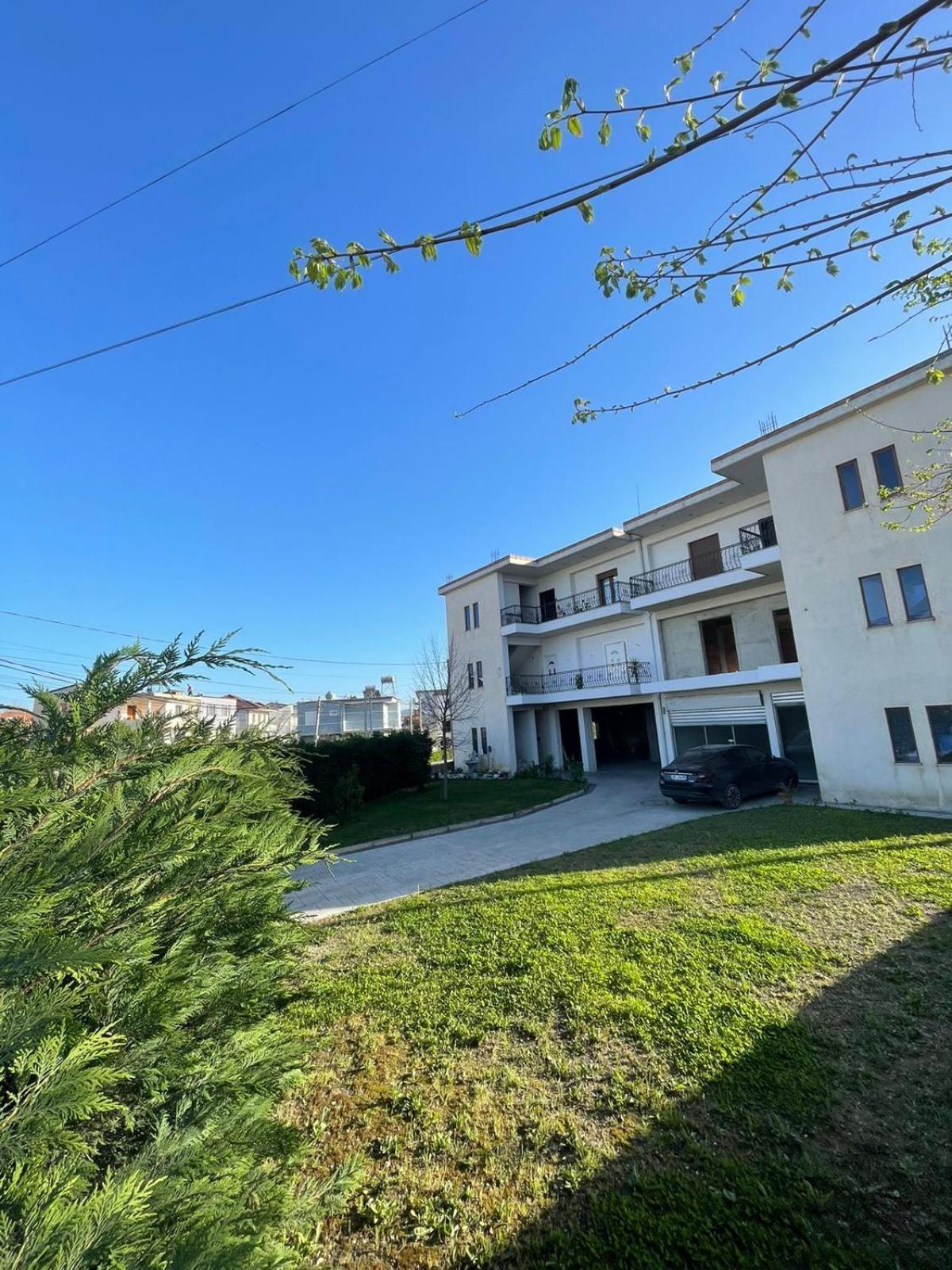 Villa Vsv:Second Flat+Parking Kamez Екстериор снимка